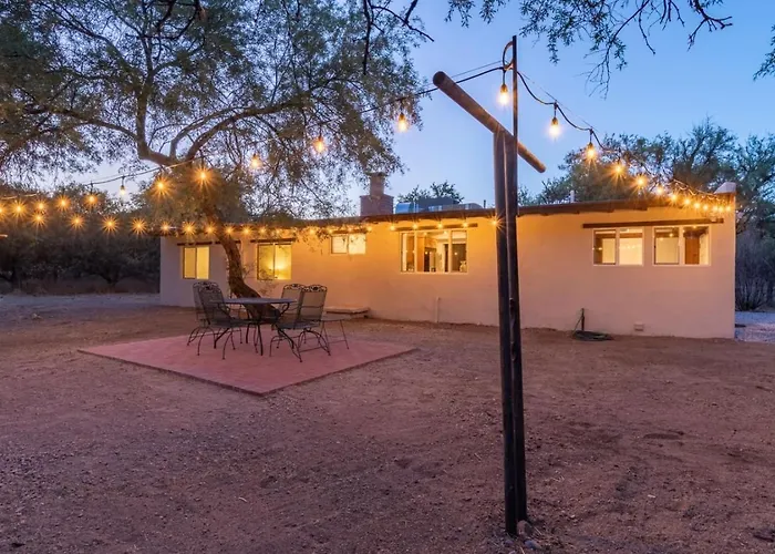 1945 Ranch House, Tanque Verde, 2 Bedroom 1 Ba Holiday home Tucson